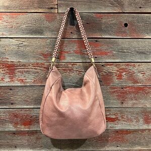 MIZTIQUE HOBO SHOULDER BAG - EXCELLENT CONDITION